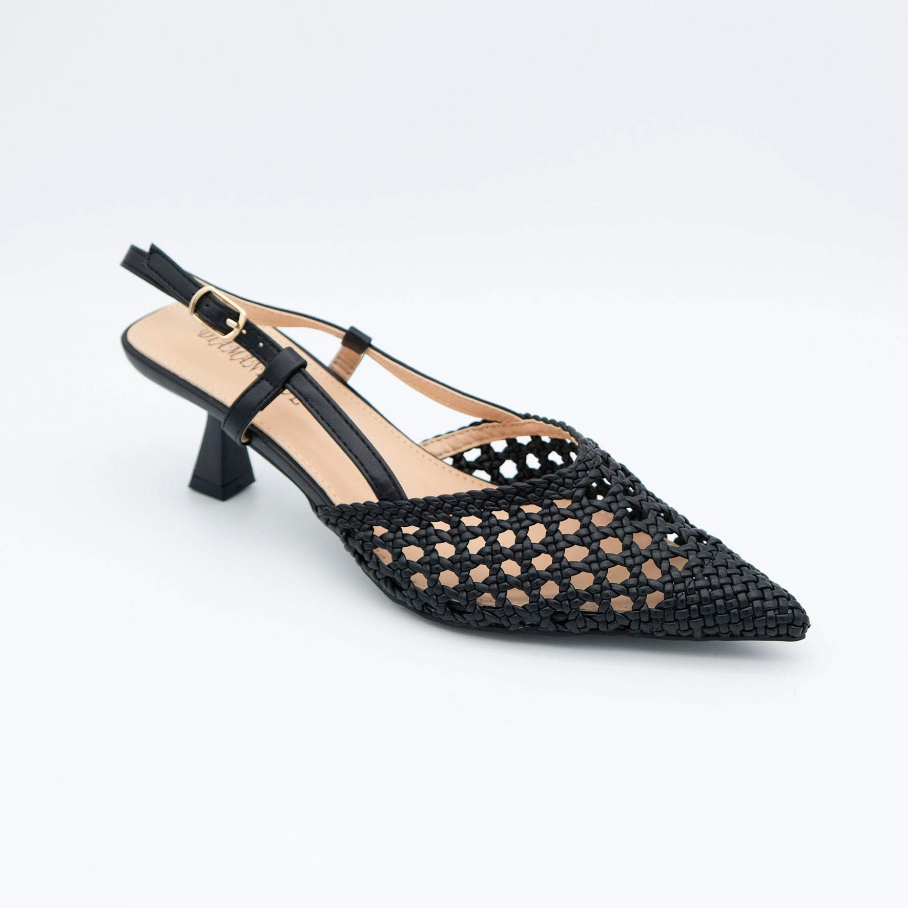 00403_1|03e4f1ba1aaf9f2e2fb41da66c5352e6